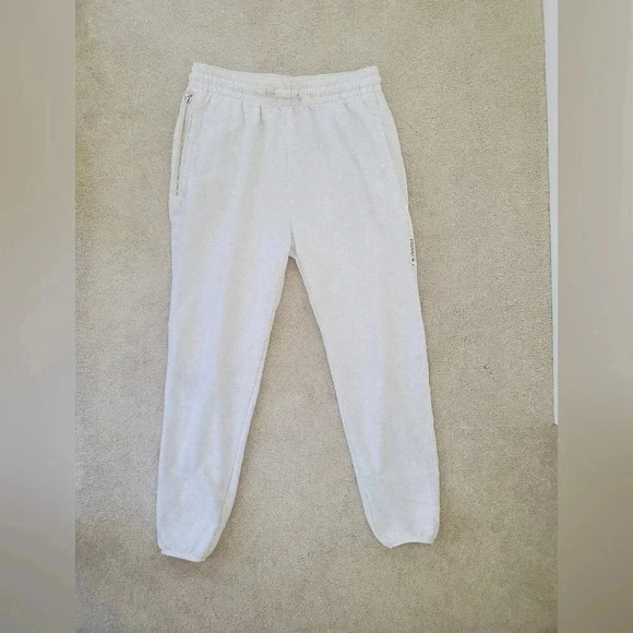 Nike Dri-FIT Swoosh Fly Standard Issue - Picture 4 of 10